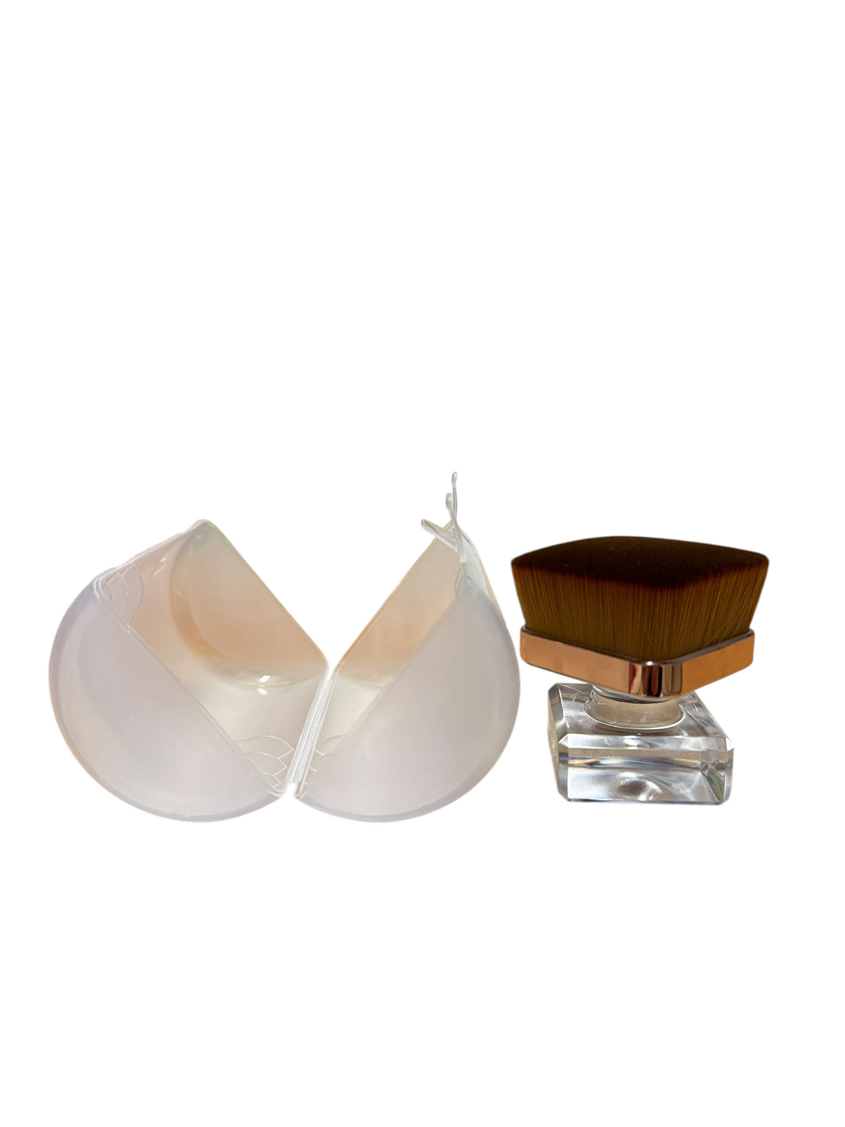 TP BEAUTY SUPPLY PTY LTD petal-shaped foundation brush with dense synthetic bristles and a clear protective travel case.